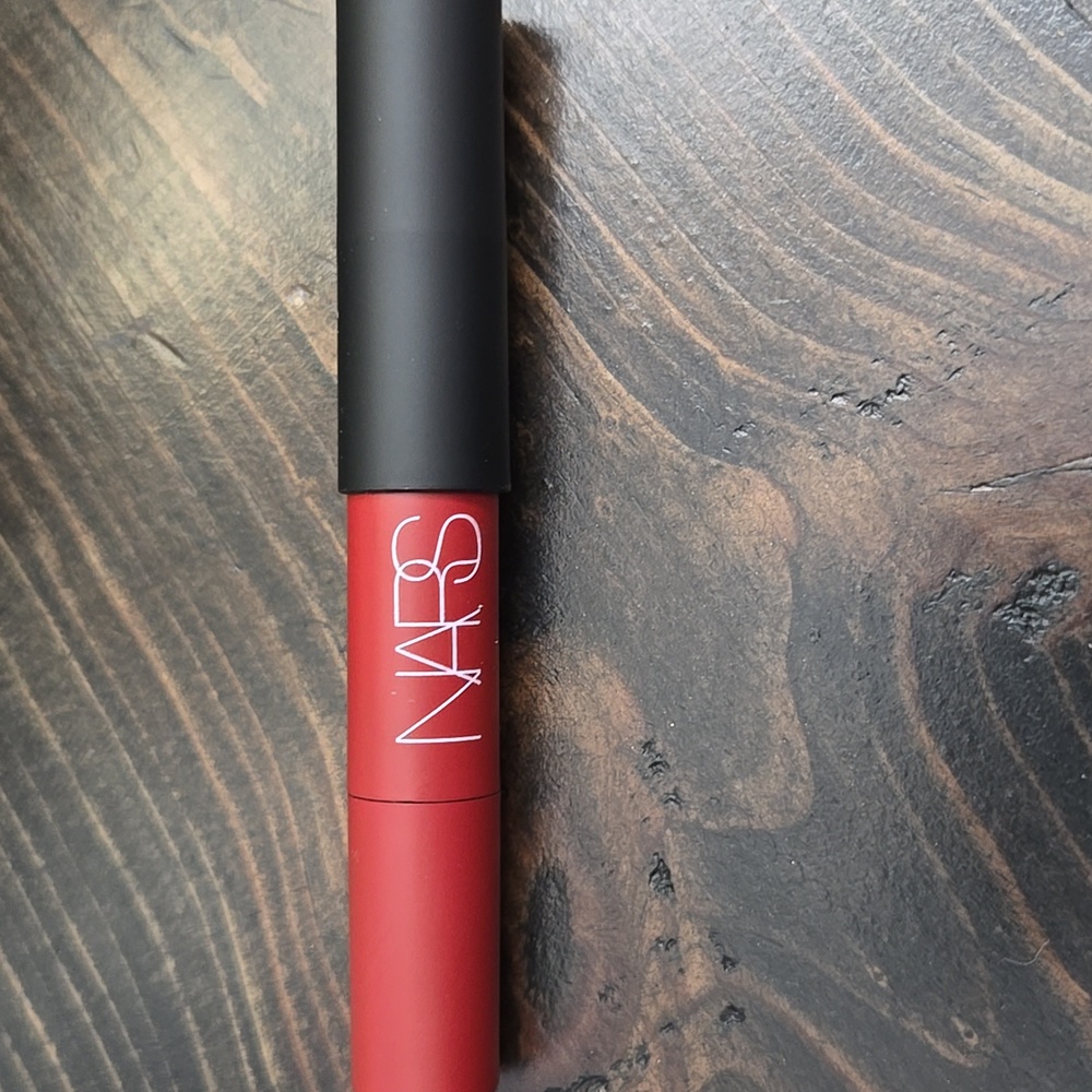 Nars Powermatte High Intensity Lip Pencil‎ Cruella